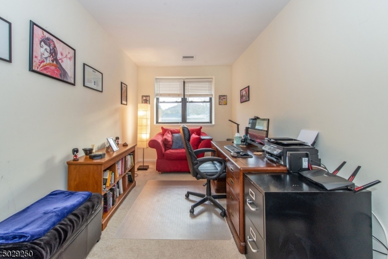 Schoolhouse Plaza - Residential