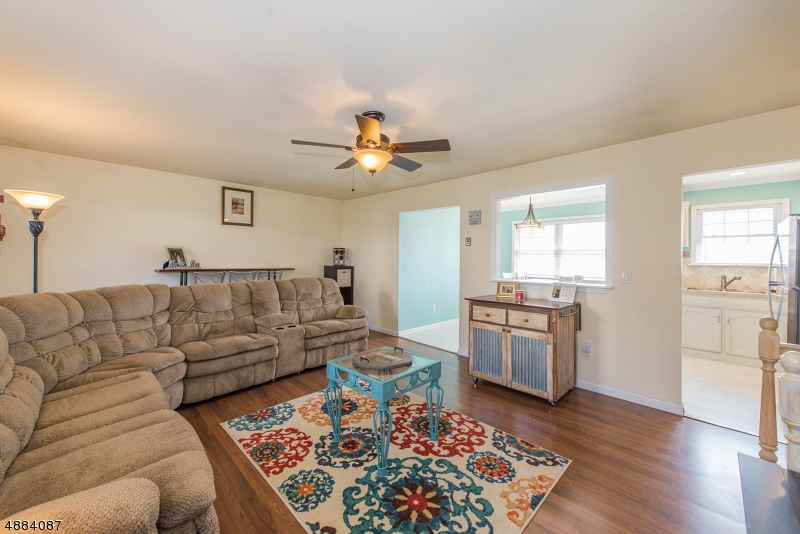 Mountainview Manor - Residential