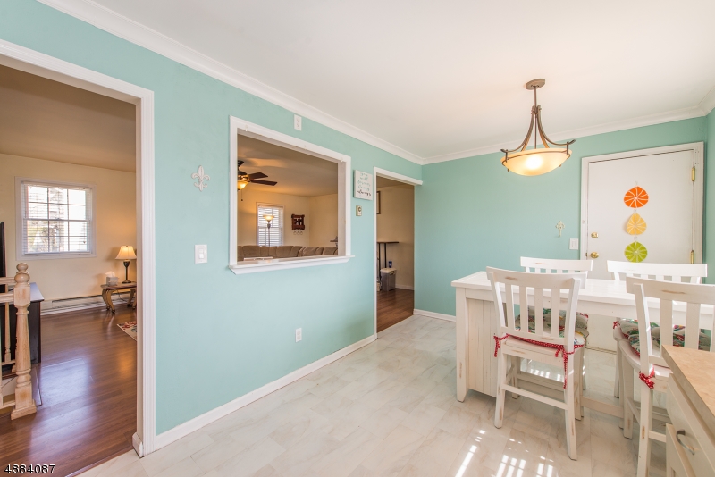 Mountainview Manor - Residential