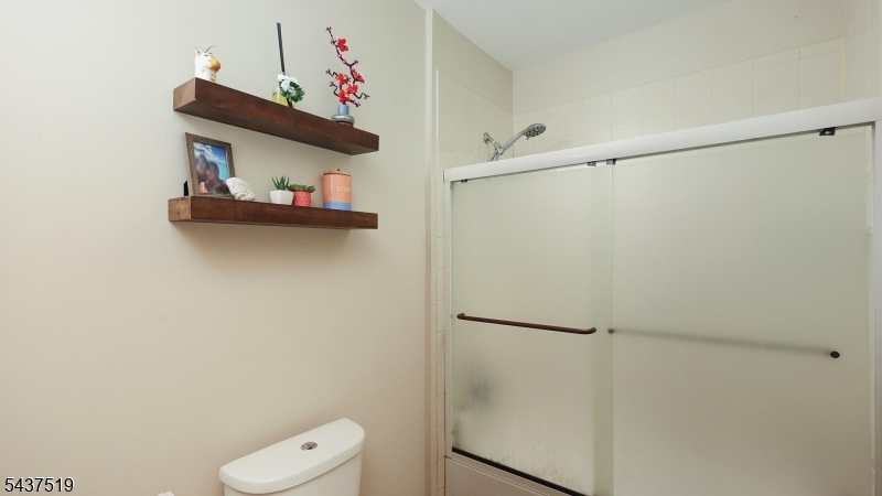 JC, Heights - Residential