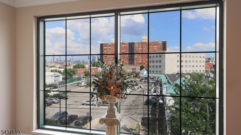 JC, Heights - Residential