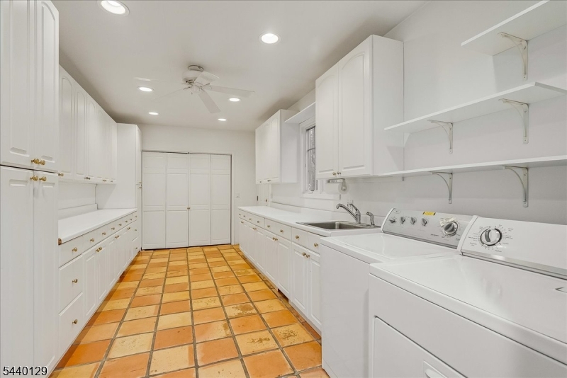 Washington Valley - Residential