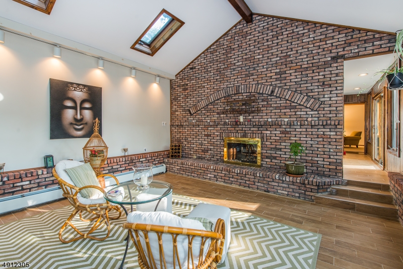 Nestlingwood - Residential