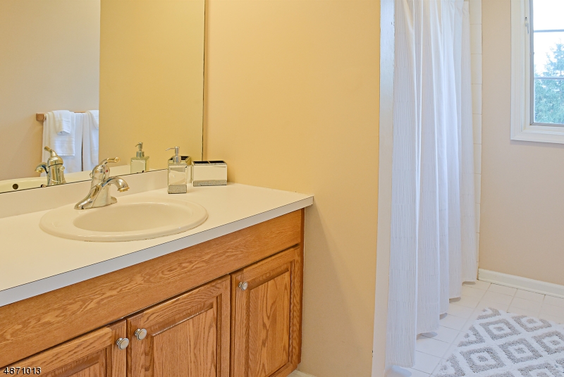 Changebridge at Montville - Residential