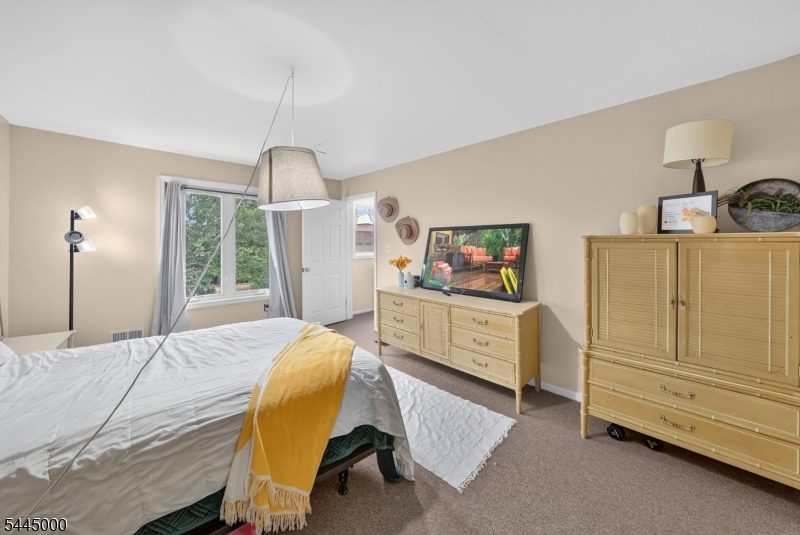 Woodbridge Proper - Residential