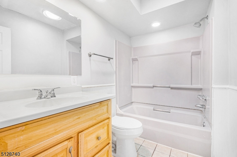 Cedar Knolls - Residential