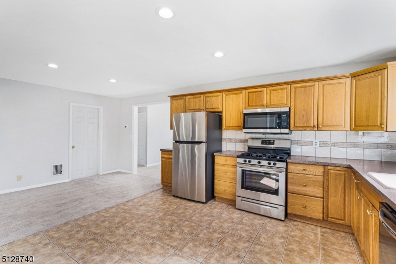 Cedar Knolls - Residential