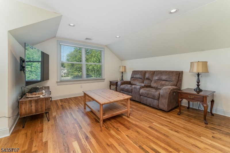 Clinton Knolls - Residential