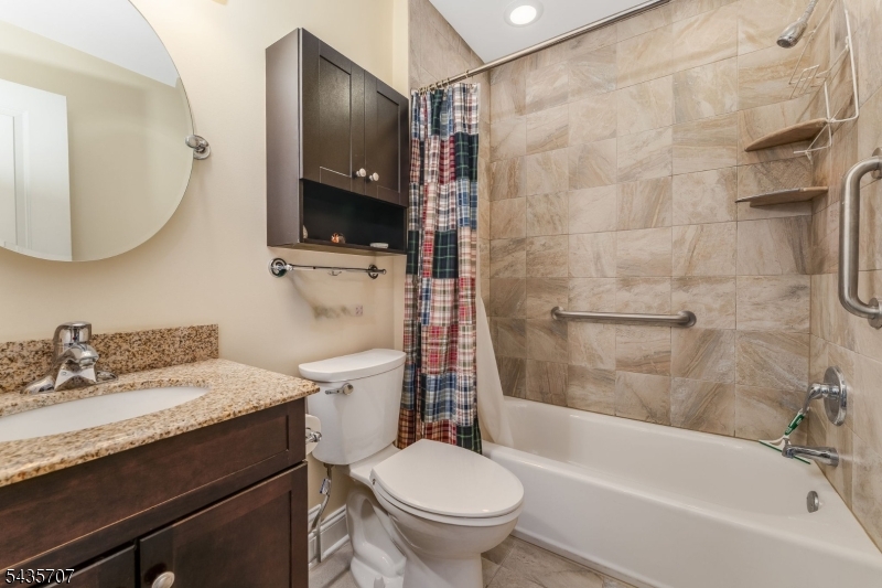 Clinton Knolls - Residential