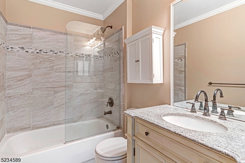 Hamilton Woods - Residential Lease