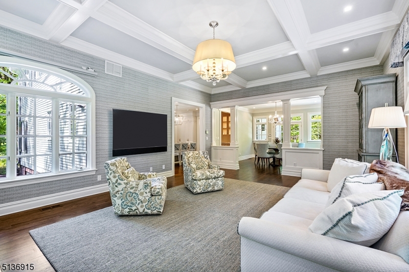 North Summit - Residential