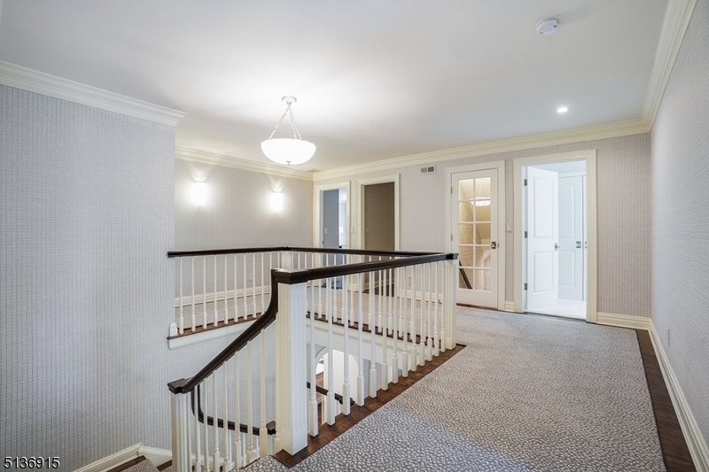 North Summit - Residential
