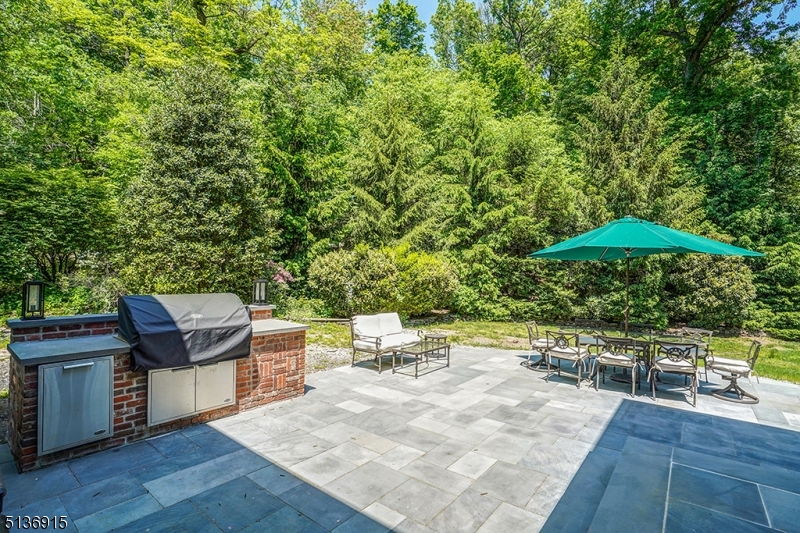 North Summit - Residential