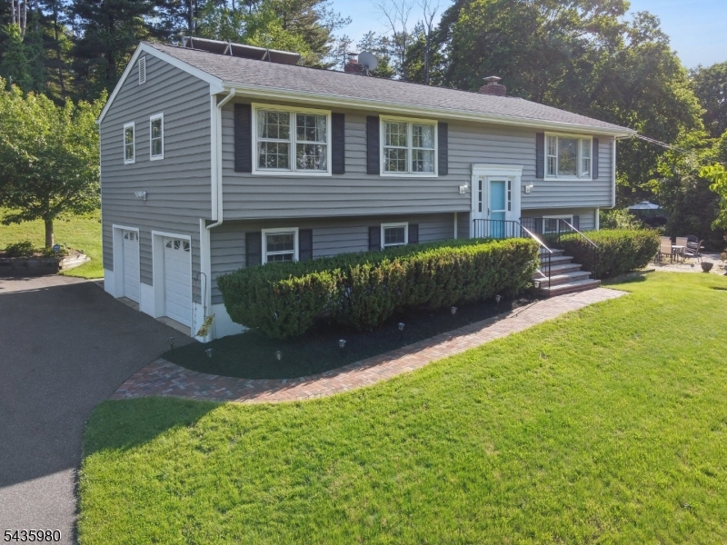 Round Valley - Residential