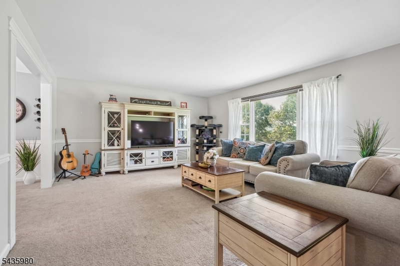 Round Valley - Residential