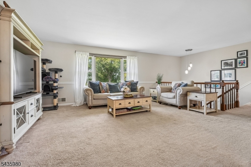 Round Valley - Residential
