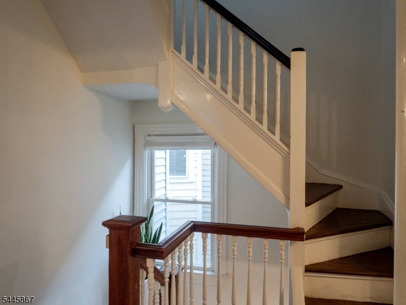 JUST OFF GREEN - Residential