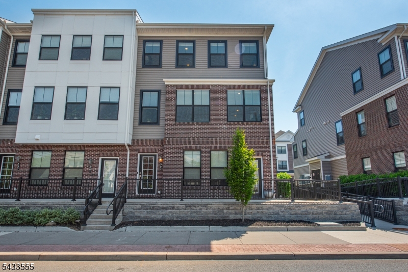 PARKE - Residential
