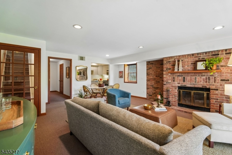 Ridgewood Commons - Residential
