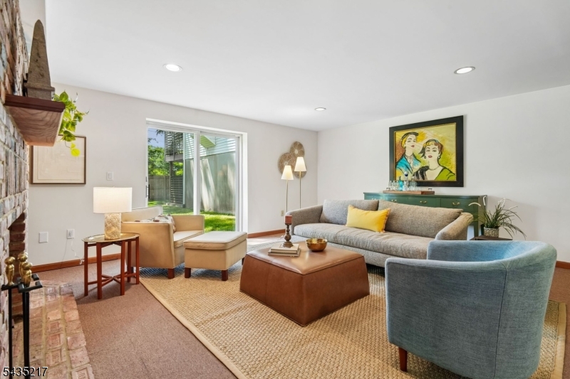 Ridgewood Commons - Residential