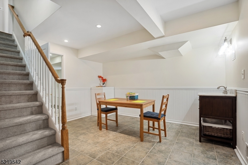 Hartshorn - Residential