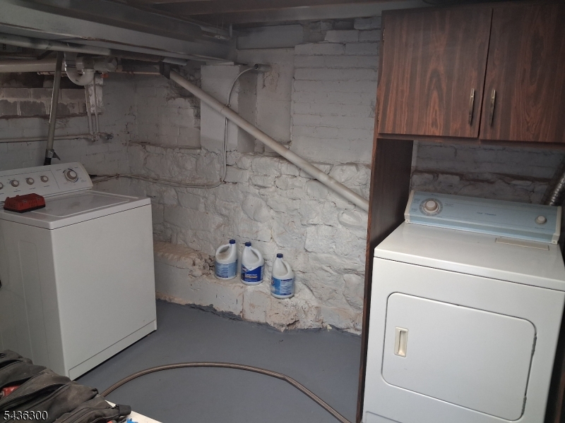Cedar Grove Lane - Residential Lease