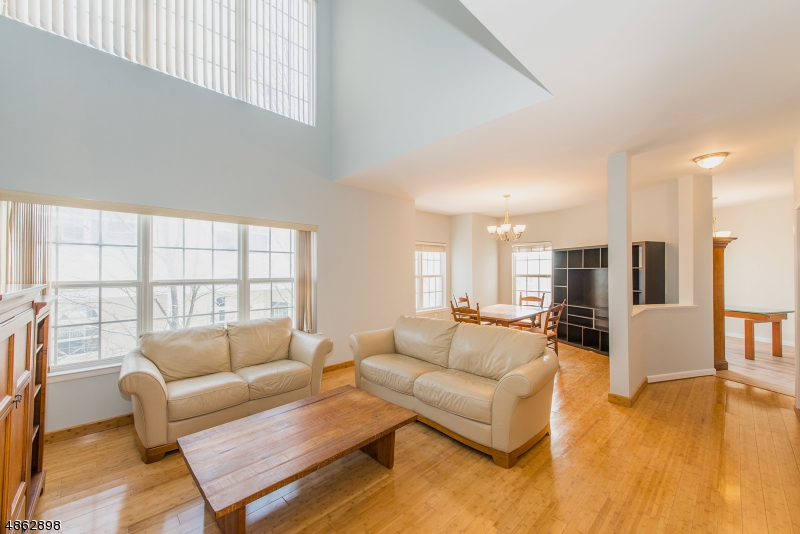 Oak Ridge - Residential