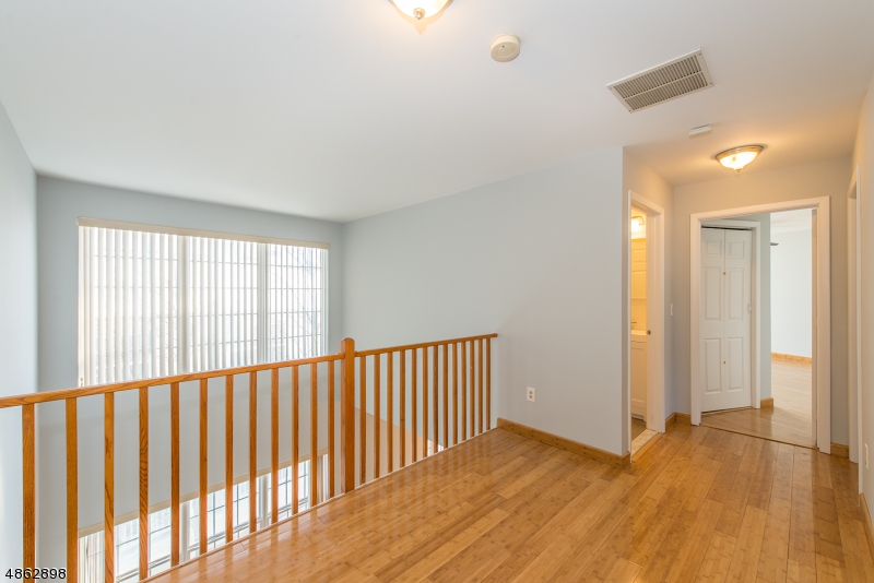 Oak Ridge - Residential
