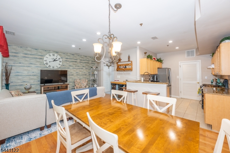 Sun Valley at Pompton - Residential