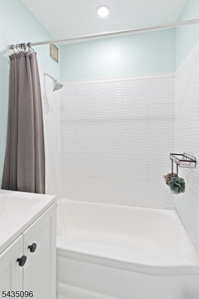 Terrill Manor - Residential
