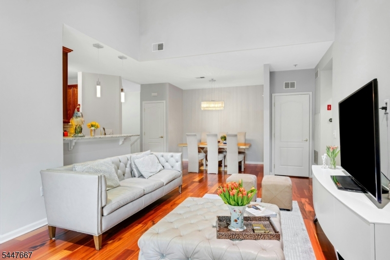The Grande at Hanover - Residential