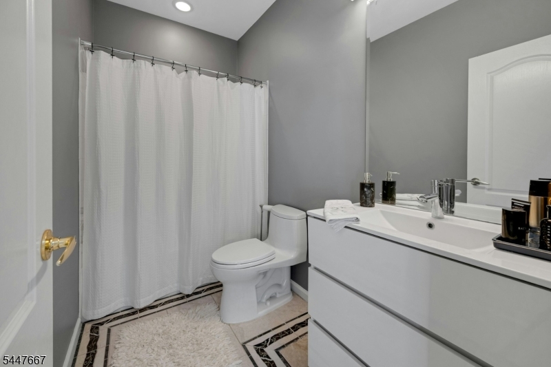 The Grande at Hanover - Residential