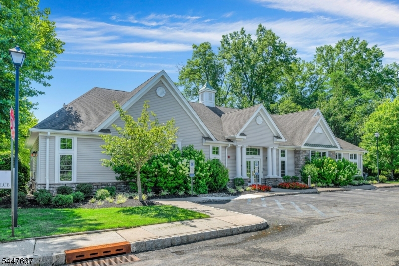 The Grande at Hanover - Residential