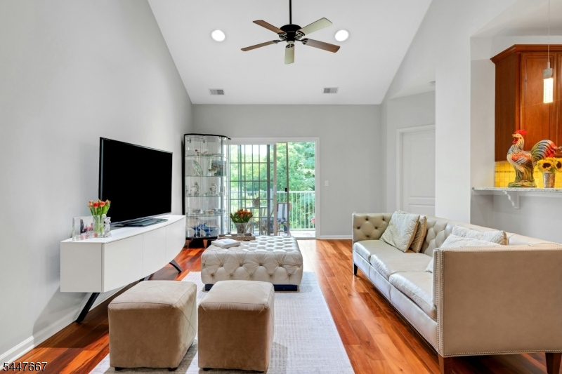 The Grande at Hanover - Residential