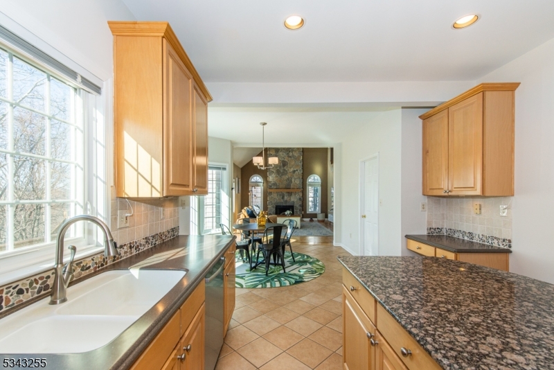 CROWN HEIGHTS - Residential