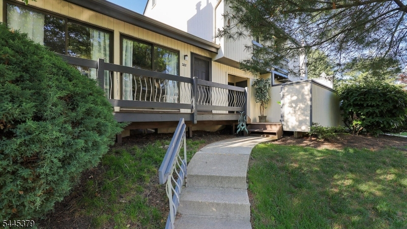 The Cedars - Residential