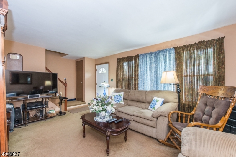 Oak View - Residential