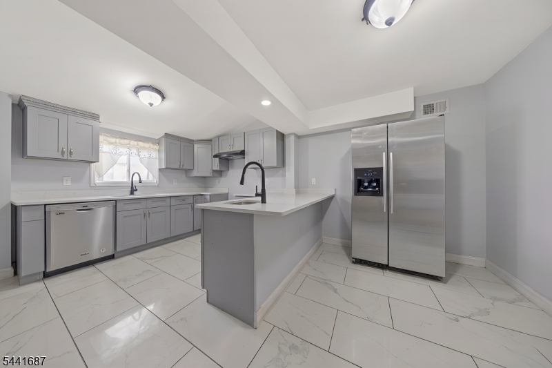 Highmont Park - Residential