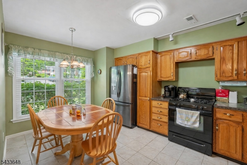 Pointe at Stoneview - Residential