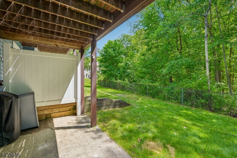 Pointe at Stoneview - Residential