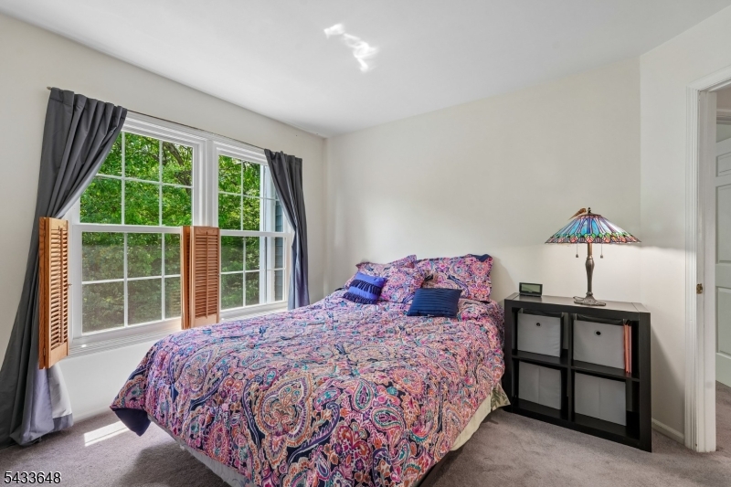 Pointe at Stoneview - Residential