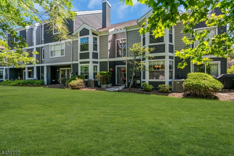 Crossroad - Residential