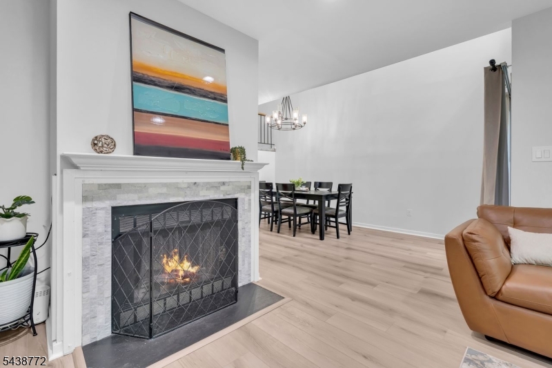 Crossroad - Residential