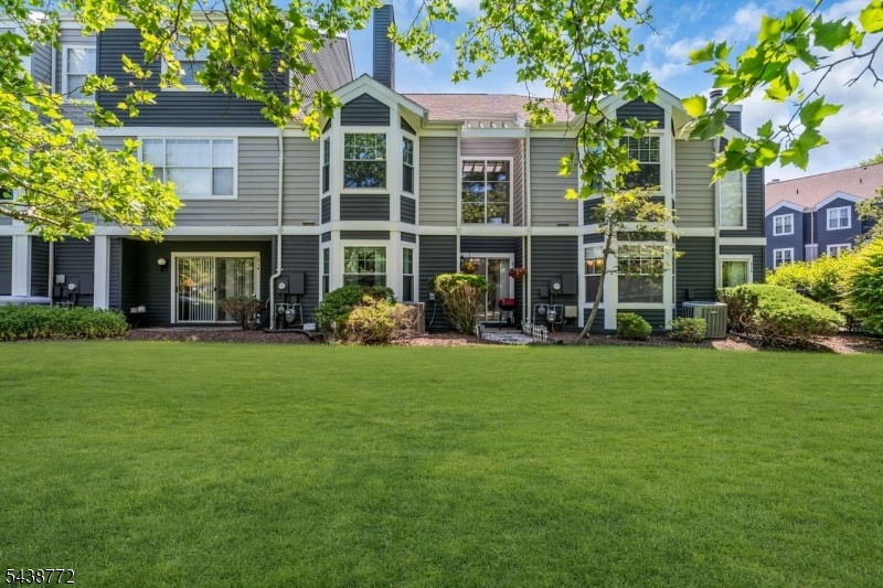Crossroad - Residential