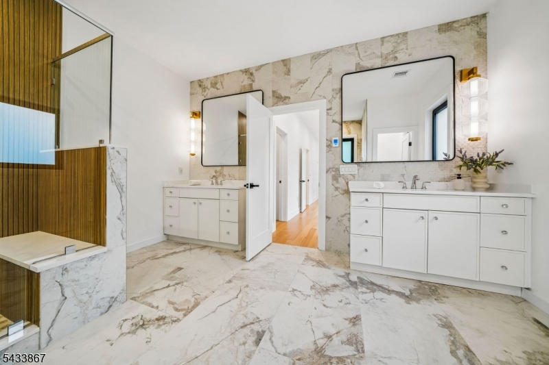 Hartshorn - Residential