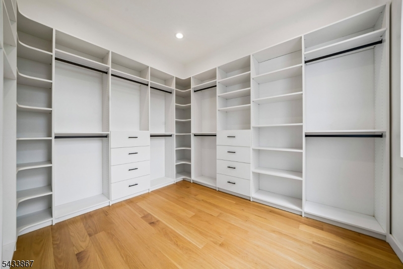 Hartshorn - Residential
