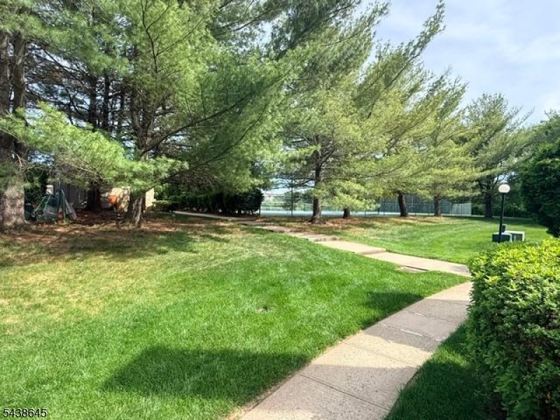 Whitehall Manor - Residential Lease