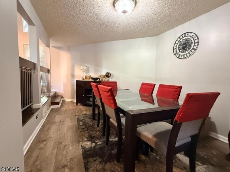 Whitehall Manor - Residential Lease