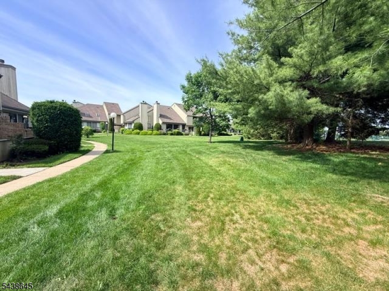Whitehall Manor - Residential Lease