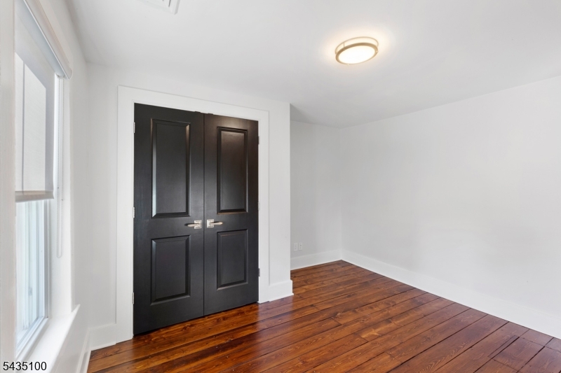Annandale - Residential Income